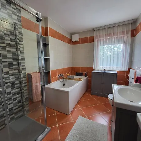Villa Vila Poetovio Potony